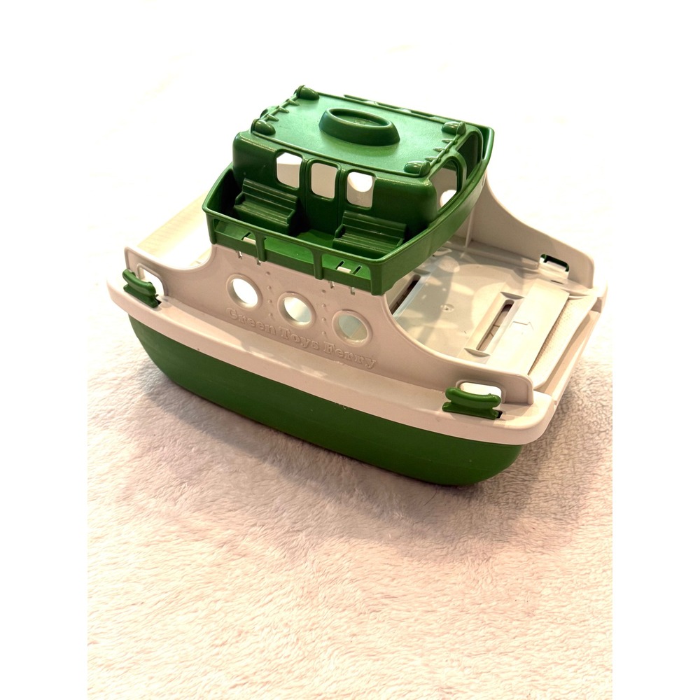 Green Toys Ferry Boat Water Toy‎ Green White Recycled Plastic Made in USA